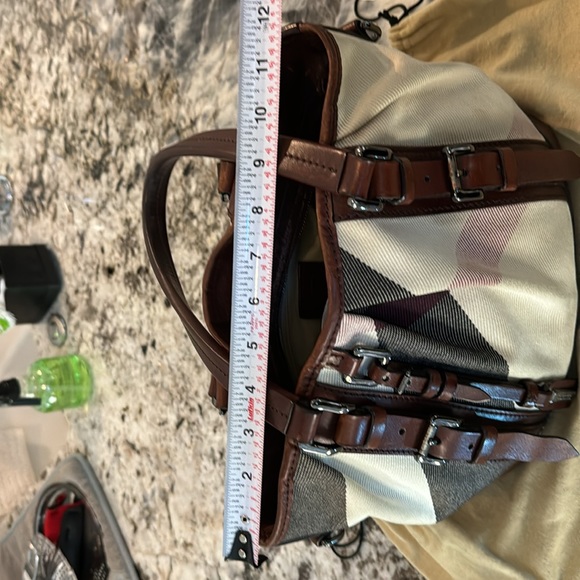 Authentic Burberry Handbag - Picture 5 of 6